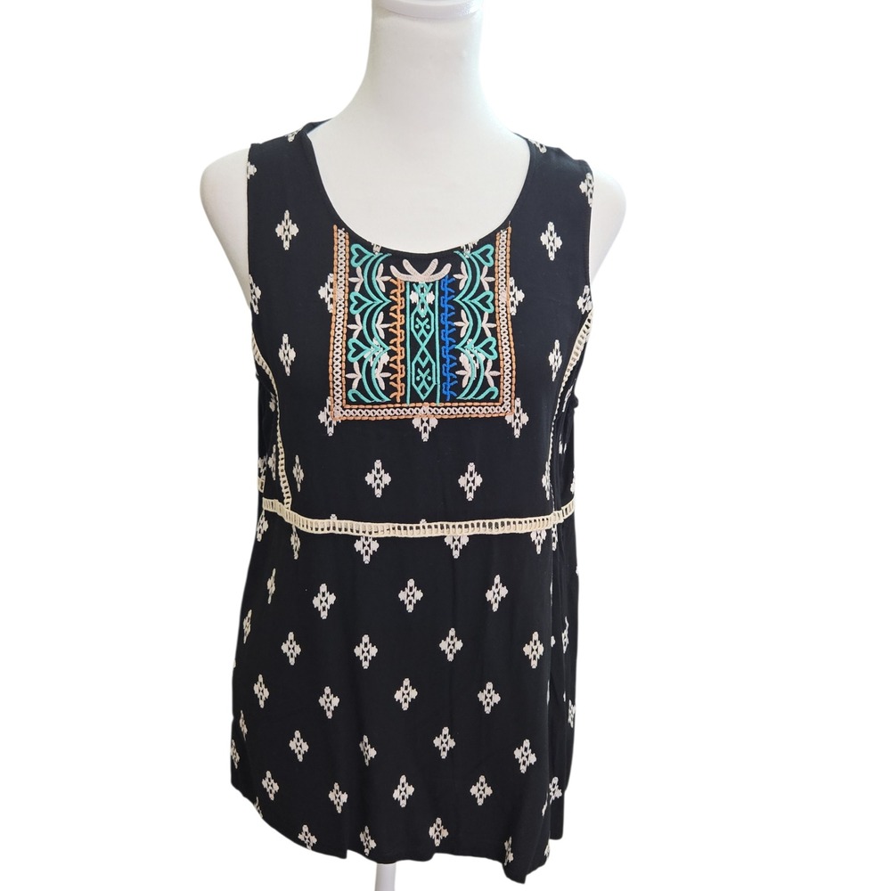 Sweet Jane Black Embroidered‎ Boho Tank Top Women's Size M Rayon Sleeveless